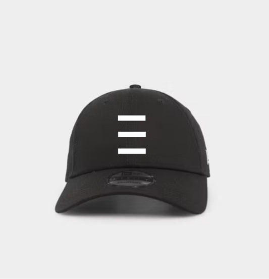 E Curved bill hat